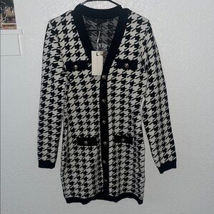 Black & White Houndstooth Long Cardigan Sweater Dress, NWT!